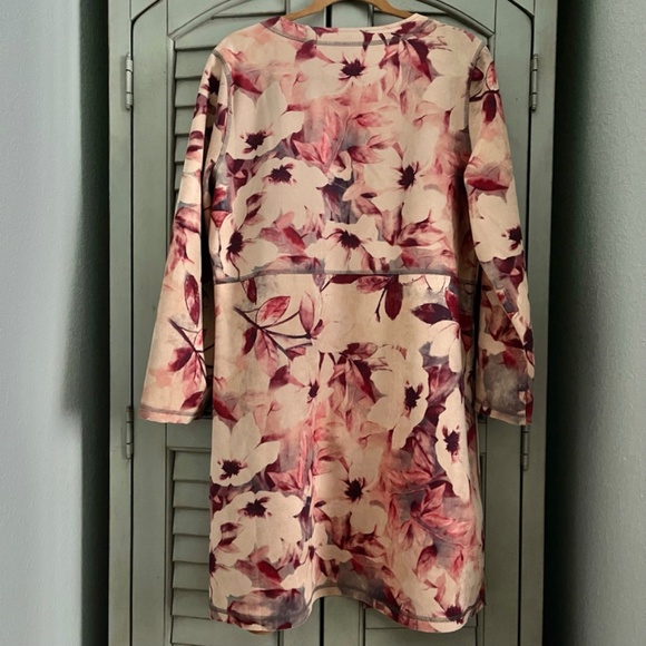 SOLITAIRE By Anthropologie Faux Suede Floral Cardigan Jacket - Picture 5 of 16